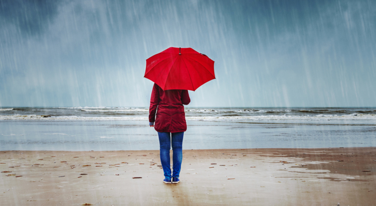 Wetter Regen Schirm Strand See