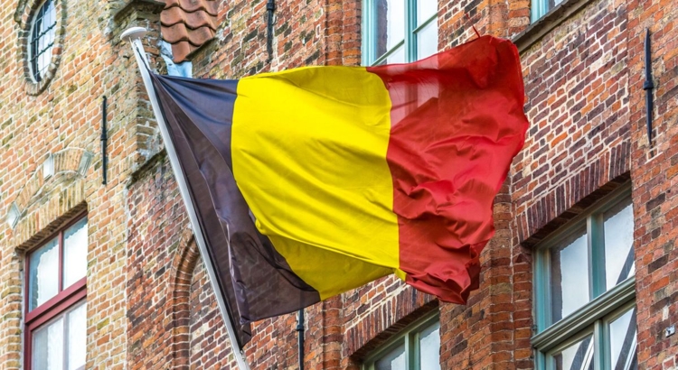 Belgien Fahne Symbol Foto iStock Stormwatch 153